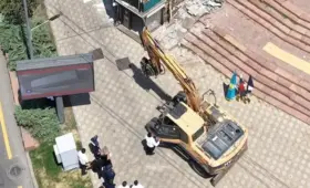 Крупнейшая пристройка попала под снос в центре Алматы