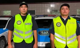 В Усть-Каменогорске полицейские спасли квартиру от огня до приезда пожарных