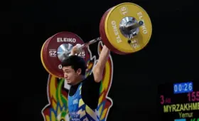 Казахстанский тяжелоатлет завоевал медаль на юношеском чемпионате мира в Колумбии