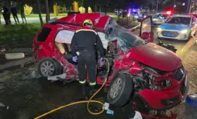 Два тела и две пострадавшие: жесткое столкновение произошло на дороге в Алматы