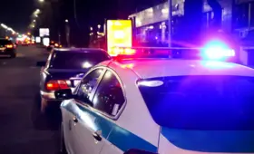 Грузовик потерял управление и врезался в бетонный блок в Алматы