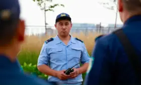 Рейды по соблюдению общественного порядка продолжаются в столичных парках и скверах