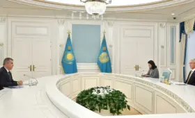 Токаев отреагировал на жалобы казахстанцев из-за задержек авиарейсов