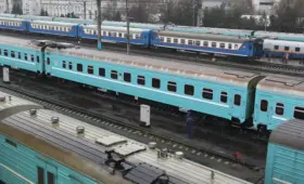 Нашли без признаков жизни: молодой железнодорожник умер прямо на посту в Мангистау