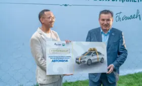 Молодежному ресурсному центру ВКО вручили служебный автомобиль