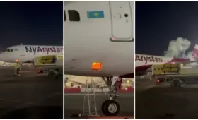 Самолет FlyArystan загорелся в аэропорту Алматы: пострадал человек