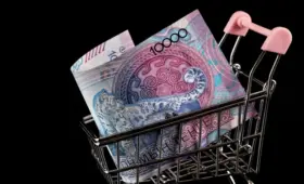 Названы новые данные по инфляции в Казахстане: какие товары сильнее всего подорожали и подешевели в июле