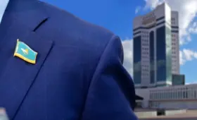 Кто станет депутатом Курултая: партии начали публиковать списки кандидатов