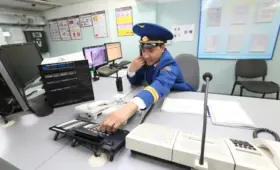В метро Алматы изъяли десятки ножей, кастетов и боеприпасы