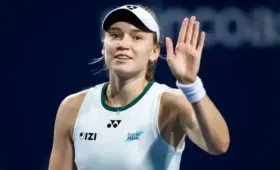 Елена Рыбакина уверенно прошла в четвертьфинал «тысячника» в Цинциннати