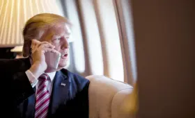 Трамп впервые за карьеру изменил свою прическу