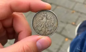 Редкую монету продали за десятки тысяч долларов: что в ней особенного