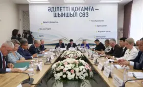 Слова, определяющие эпоху: в СКО презентовали сборник президента