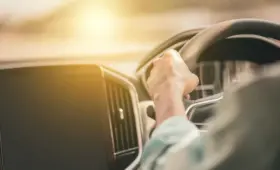 Казахстанец выехал на трассу на Alphard «в особом состоянии» и превратился в пешехода