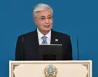 Касым-Жомарт Токаев поздравил мужскую сборную Казахстана по фехтованию на шпагах