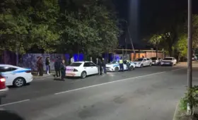 Четыре автомобиля разбиты, трое в больнице: массовое ДТП произошло в Алматы