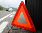 Женщина за рулем Tesla протаранила ассенизатор в Астане: спецтехника рухнула с моста