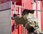 Детей, взрослых и кошку спасли во время пожара в пятиэтажке в Сатпаеве