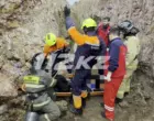 Человек упал в трехметровую траншею в Астане